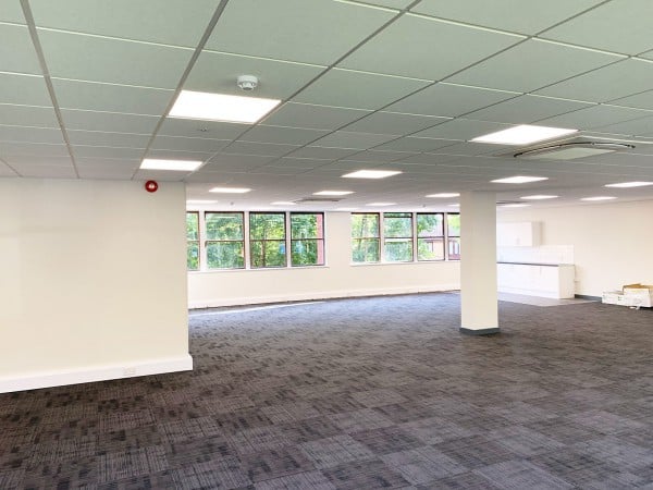 GLX Limited (Norwich, Norfolk): Frameless Glass Meeting Rooms With Soundproofing