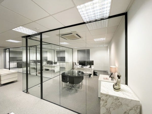 Grama Blend UK (Wokingham, Berkshire): Designer Interior Toughened Glass Office Walls Installation With Black Frames