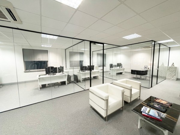 Grama Blend UK (Wokingham, Berkshire): Designer Interior Toughened Glass Office Walls Installation With Black Frames
