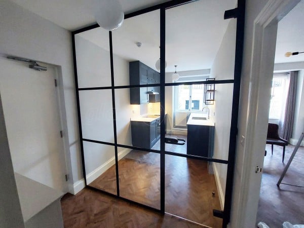 Domestic Project (Brighton, East Sussex): Small Glass Partition Using Our T-Bar System