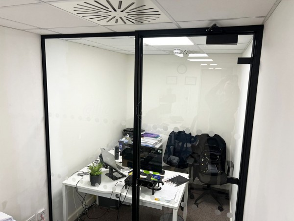 Hart Shoreditch Hotel London (Shoreditch, London): Acoustic Glass Office Partitions