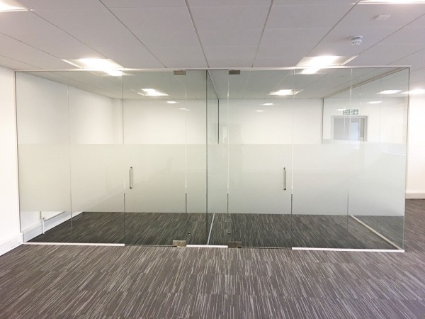 Hatch Interiors Ltd (Harlow, Essex): Glass Corner Offices