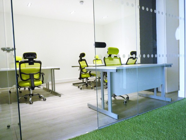 Hub Squared (Baltic Triangle, Liverpool): Multi-Floor Large Scale Glass Office Partition Fit-out