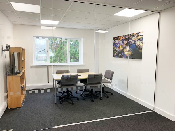 Incat Crowther (Romsey, Hampshire): Toughened Glass Screen Room Divider For Office