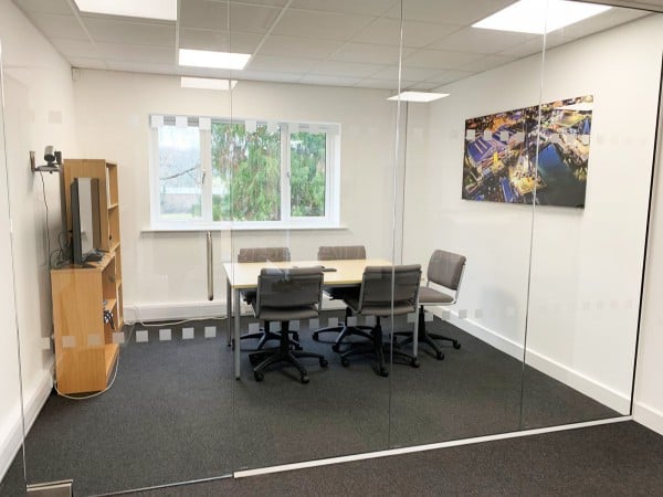 Incat Crowther (Romsey, Hampshire): Toughened Glass Screen Room Divider For Office