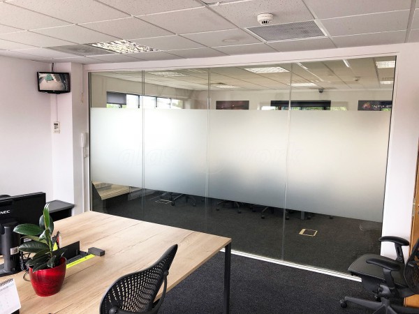 Double Glazed Frameless Glass Office Partitioning