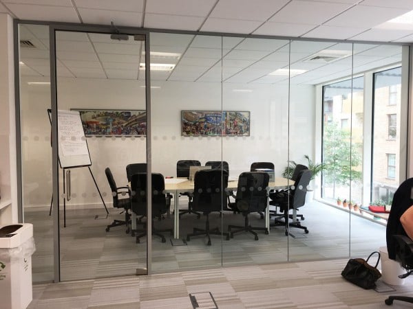 Single Glazed Frameless Glass Office Partitioning