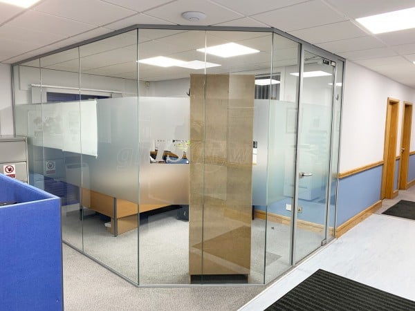 Isoma Limited (Swadlincote, Derbyshire): Laminated Acoustic Glass Corner Room With Logo