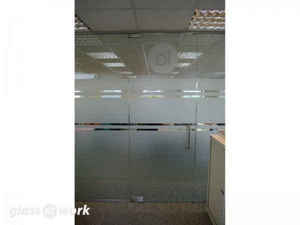 Laurence Associates (Truro, Cornwall): Glass Office Partition