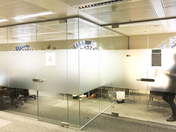 ESF Design Ltd (Farringdon, London): Frameless Toughened Safety Glass Partition Walls