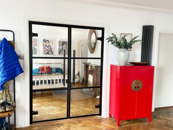 Residential Project (Epsom, Surrey): T-Bar Slimline Glass Double Doors With Black Aluminium Frame