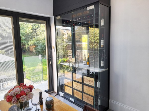 Wine Room (Surbiton, London): Frameless Glass Wine Room