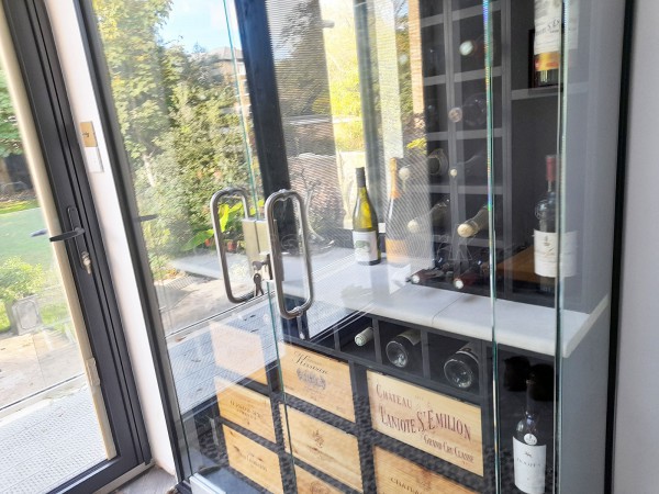 Wine Room (Surbiton, London): Frameless Glass Wine Room