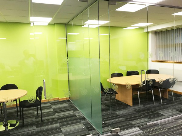 Citrus Mortgages (Milton Keynes, Buckinghamshire): T-Shape Glass Office Walls
