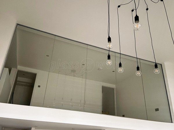 Residential Project (Liverpool, Merseyside): Laminated Glass Wall For A Mezzanine