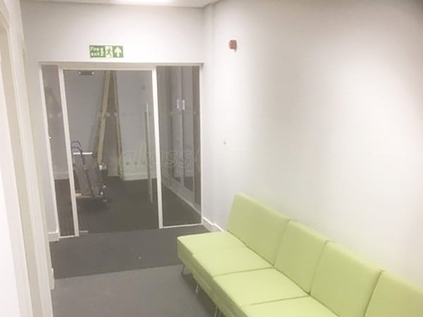 O & P Construction Services Ltd (Sheffield, South Yorkshire): Acoustic Inline Glass Partition Walls with Framed Doors