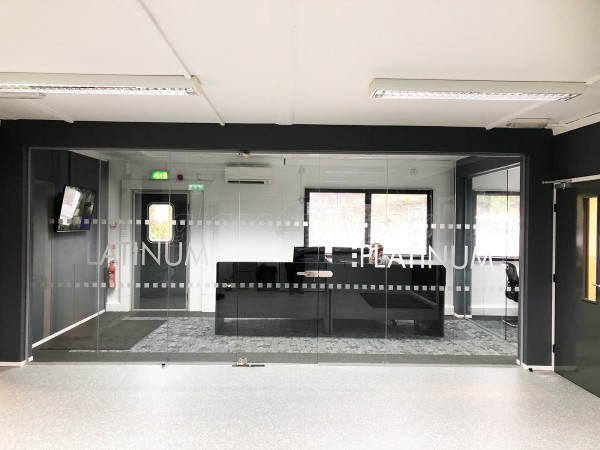 Platinum Management Solutions Ltd (Hyde, Manchester): Frameless Glazed Partitioning To Modern Office Space