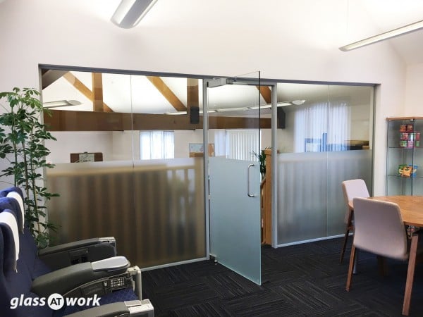 Portfolio Partners Ltd (Twyford, Berkshire): Glass Partition