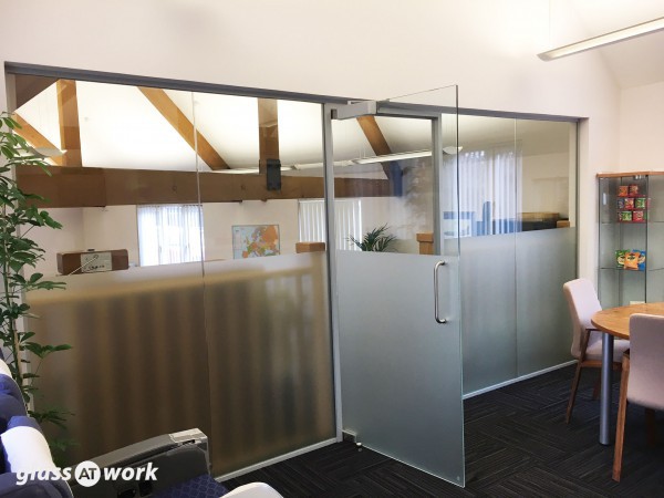 Portfolio Partners Ltd (Twyford, Berkshire): Glass Partition