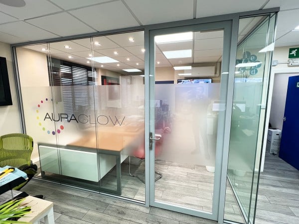 Double Glazed Frameless Glass Office Partitioning