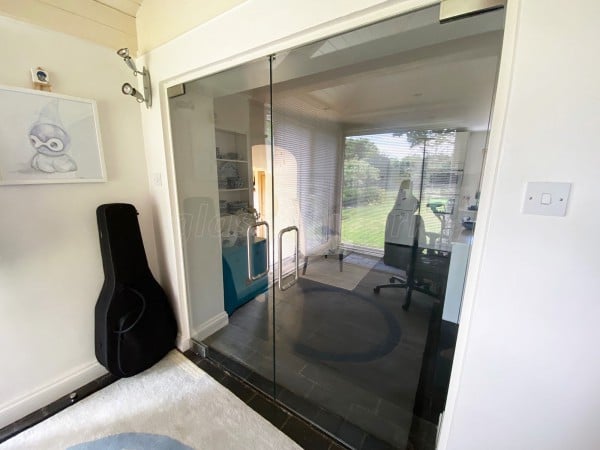Domestic Project (Towcester, Northamptonshire): Frameless Glass Double Doors