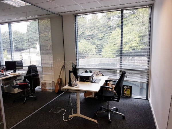 Sitec Infrastructure Services (Camberley, Surrey): Toughened Glass Corner Room