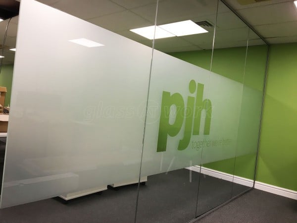 PJH (Cannock, Staffordshire): Glass Separating Partition