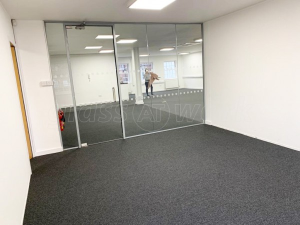 Stonegrave Properties Ltd (York, North Yorkshire): Small Glazed Office Divider With Glass Door