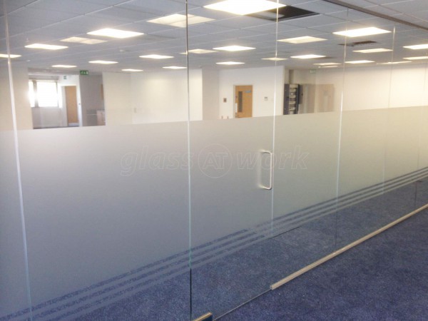 Mac Aero Interiors Ltd (Redhill, Surrey): Glass Partition Wall And Door