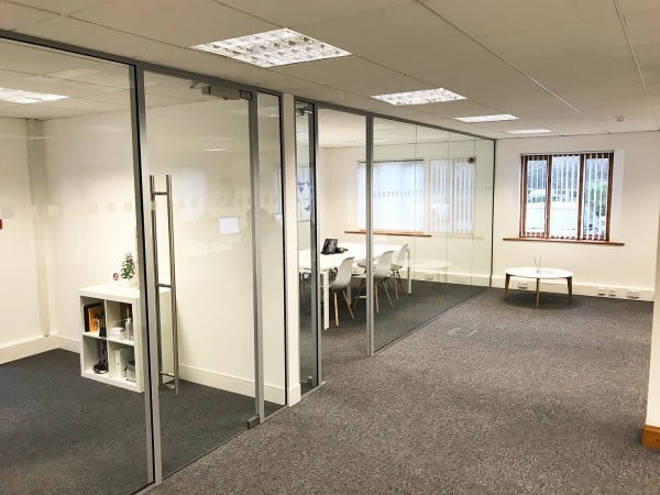 Single Glazed Frameless Glass Office Partitioning