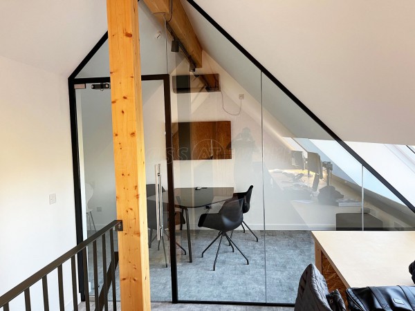 TMV Architects (Peterborough, Cambridgeshire): Loft Room Internal Glass Partition