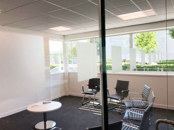 Amalga Limited (West Drayton, Greater London): Toughened Glass Corner Room