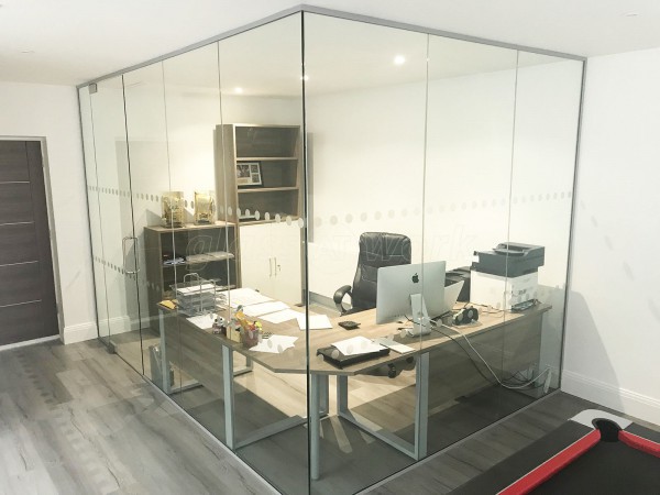 Corporate Financial Services Limited UK (Hemlington, Middlesbrough): Frameless Toughened Glass Corner Room