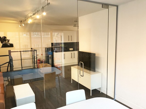 Adaptable Travel (Birmingham, West Midlands): Frameless Glass Office Wall