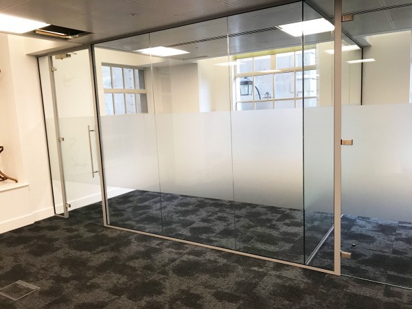 Tulchan (Fleet Street, London): Two Glass Office Meeting Room Enclosures Using Laminated Acoustic Glazing