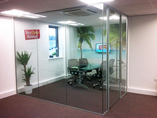 Very Cheap Holidays (Newcastle upon Tyne): Glass Corner Meeting Room