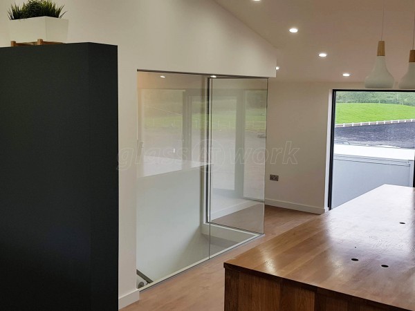 Walnut Hill Equine Veterinary Clinic (Henley-In-Arden, Warwickshire): Glass Office Wall For Vets Practice Refurbishment