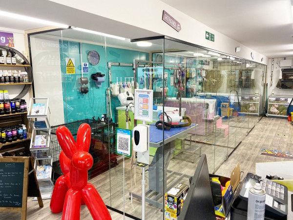 Woofs n Scruffs (Sunderland, Tyne and Wear): Shop / Retail Frameless Toughened Glass Walls and Doors